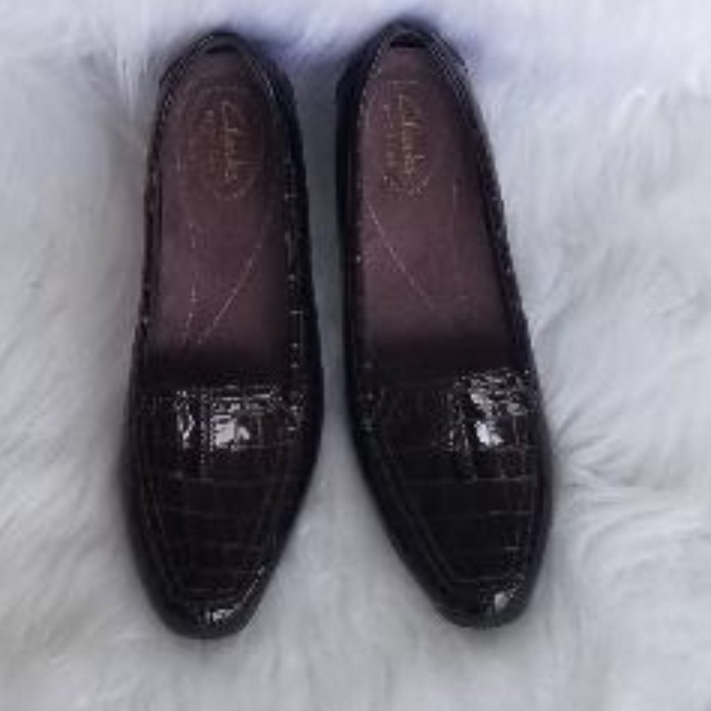 Clarks shoes